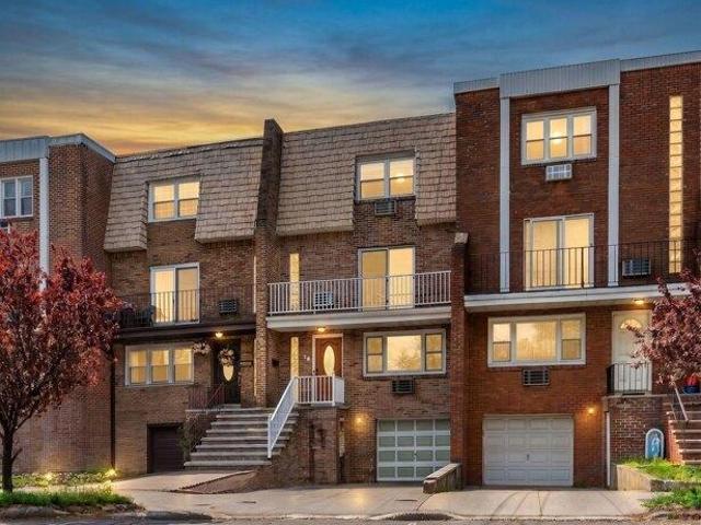 House for sale in Hudson, New Jersey