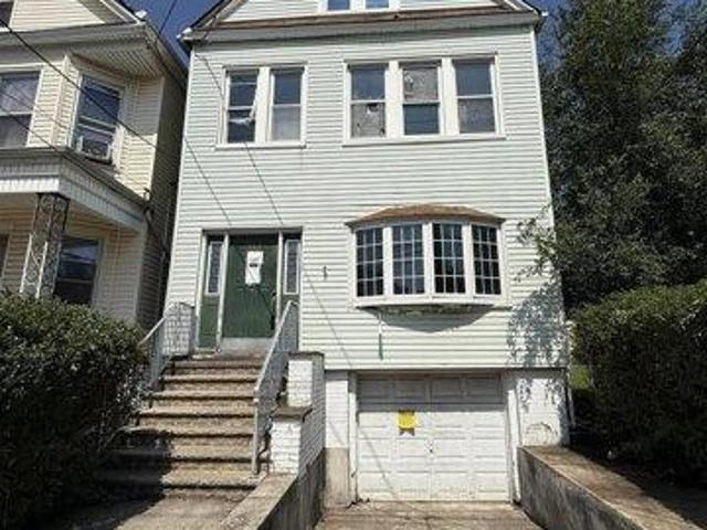 House for sale in Hudson, New Jersey