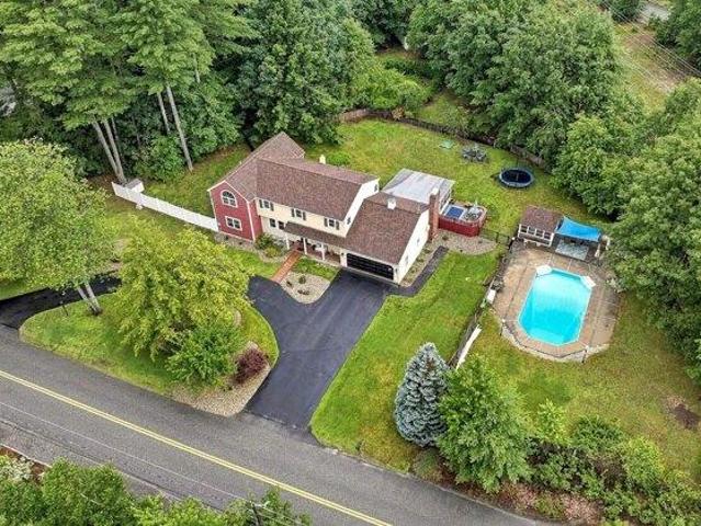 House for sale in New Hampshire