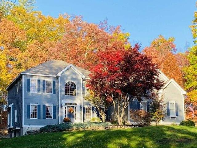 House for sale in Bedford, Hillsborough County