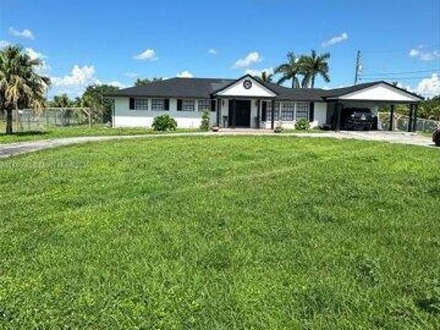 House for sale in Belle Glade, Florida