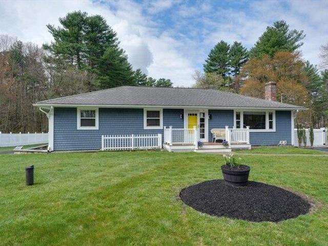 House for sale in Bellingham, Massachusetts