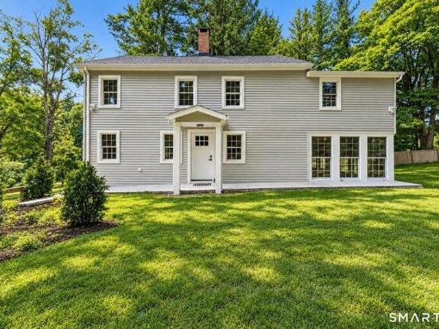 House for sale in Plumtrees, Bethel
