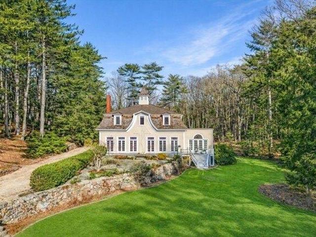 House for sale in Beverly, Massachusetts