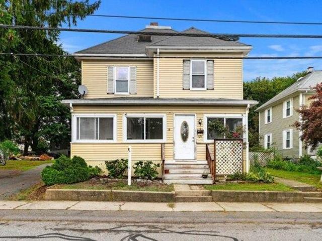 House for sale in Rial Side, Beverly