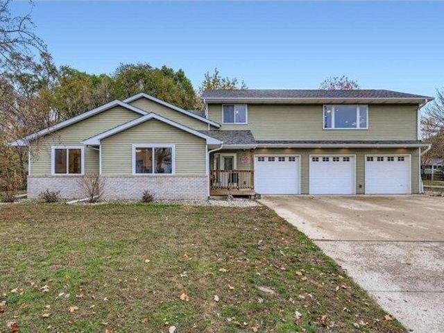 House for sale in Big Lake, Minnesota