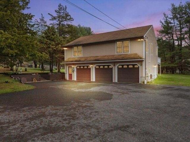 House for sale in Blackstone, Massachusetts