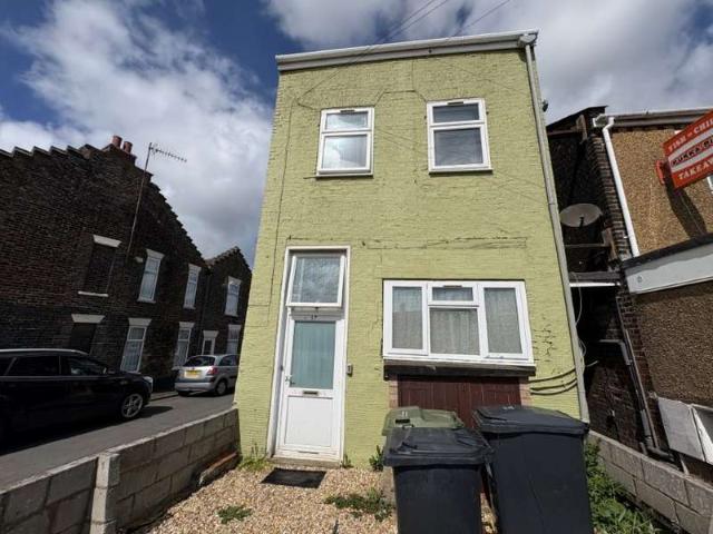 Apartment for sale in South Lynn, Brookville