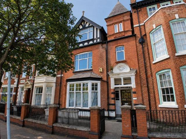 Flat for sale in Old Wharf, City Of Leicester