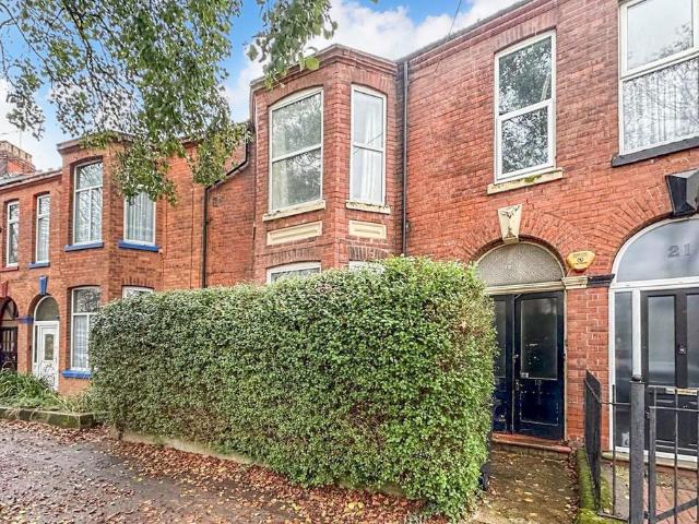 Flat for sale in Hull, City Of Kingston Upon Hull