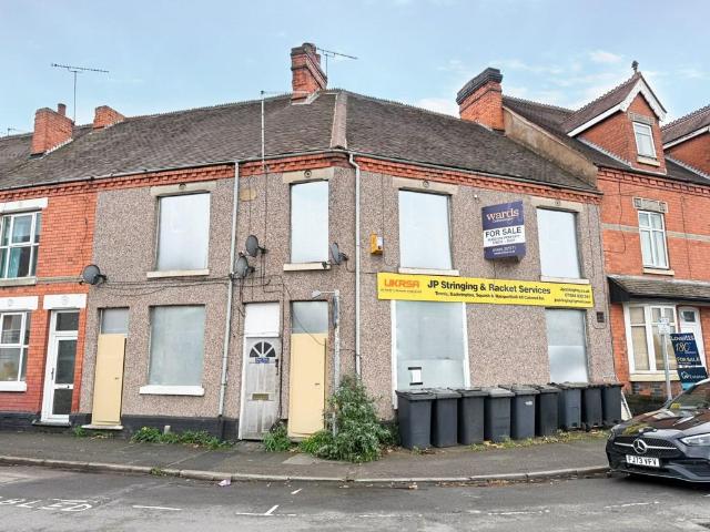 Flat for sale in Chilvers Coton, Camp Hill