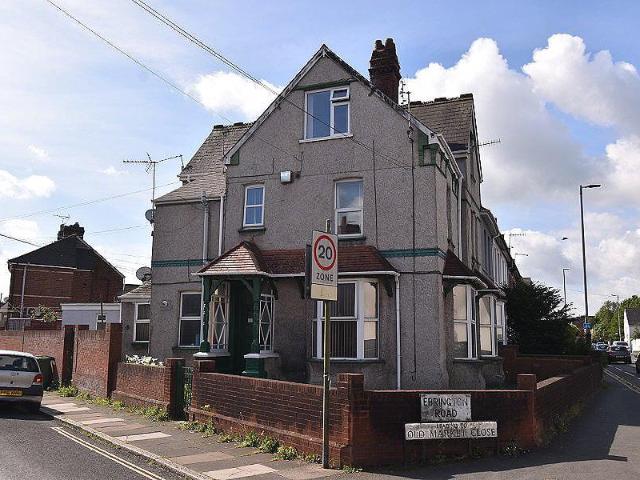 Flat for sale in Watergate, Devon