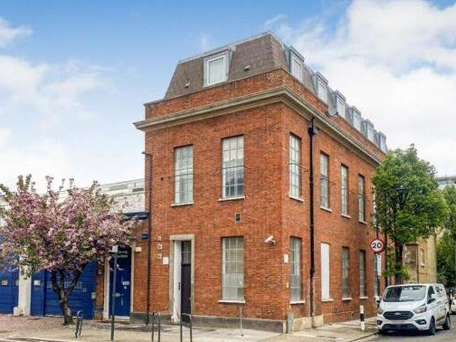 House for sale in Lyons, Greater London