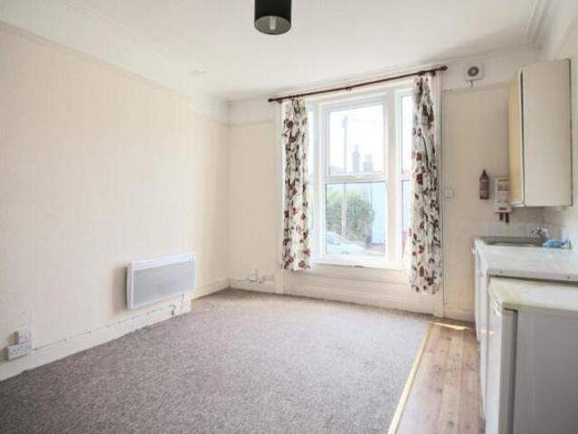 Apartment for sale in East Bank, Norfolk
