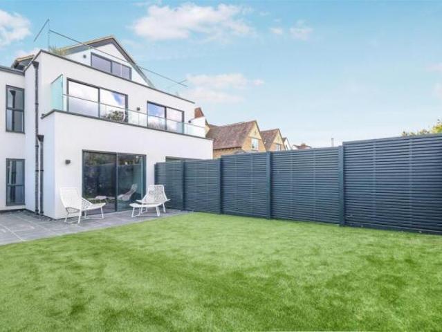 Apartment for sale in Summertown, Oxford