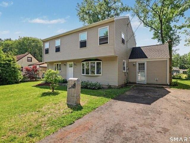 House for sale in Bloomfield, Connecticut