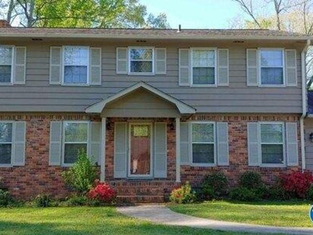 House for sale in Boaz, Alabama