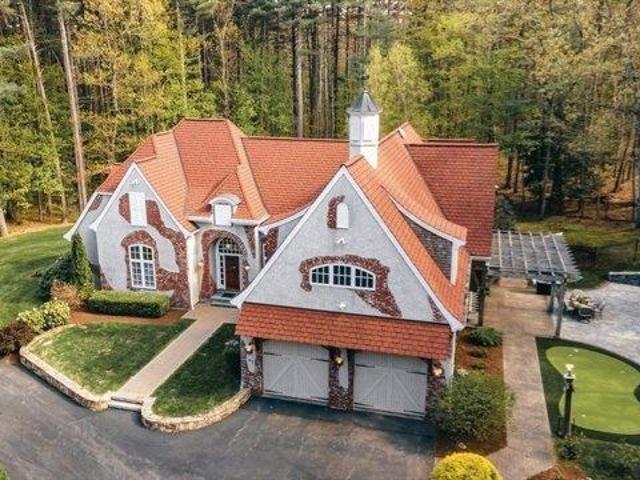 House for sale in Bolton, Massachusetts