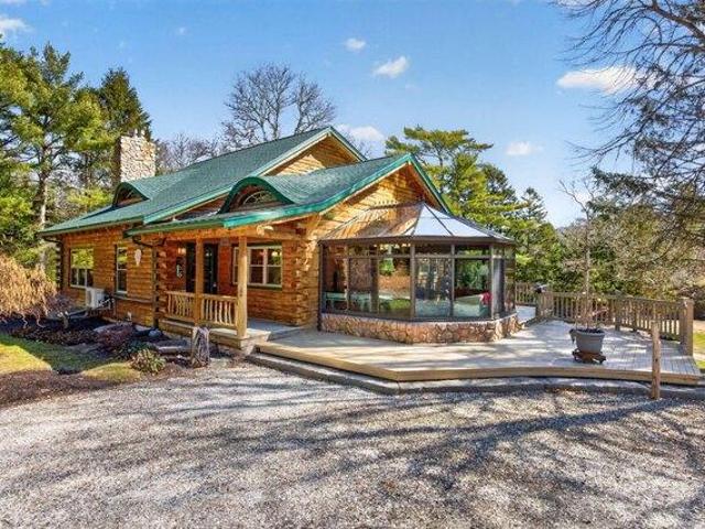House for sale in Cataumet, Massachusetts