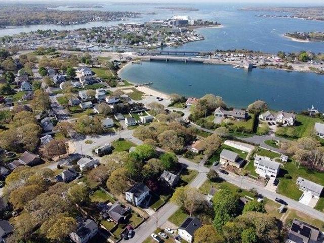 House for sale in Cataumet, Massachusetts