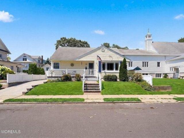 House for sale in Monmouth, New Jersey