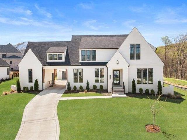 House for sale in Brentwood, Tennessee