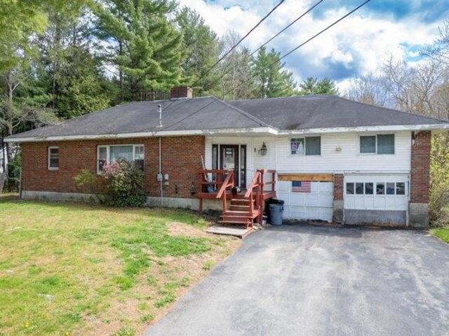 House for sale in Brewer, Maine