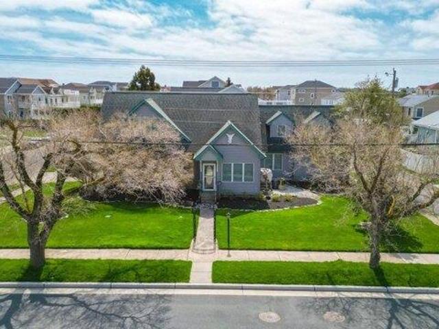 House for sale in Brigantine, New Jersey