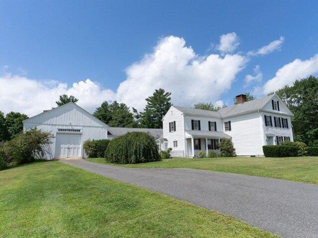 House for sale in Hampden, Massachusetts