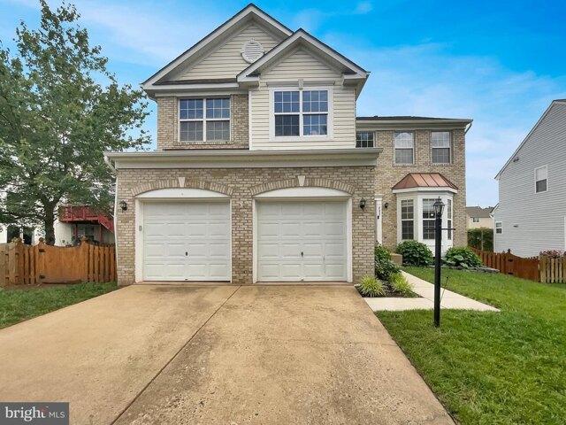 House for sale in Bristow