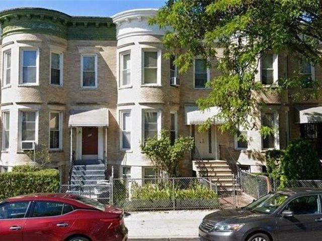 House for sale in Arverne, New York