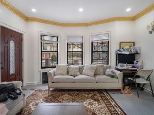 House for sale in Arverne, New York