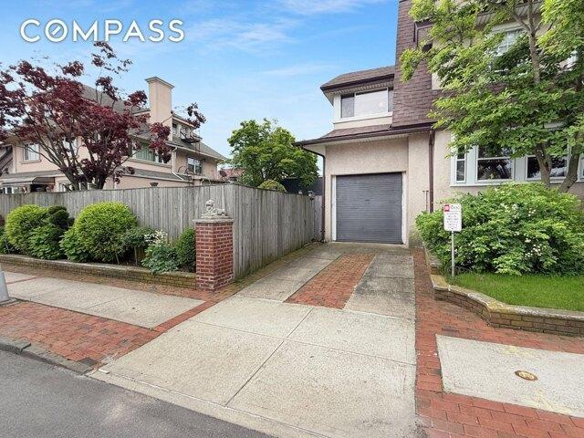 House for sale in Arverne, New York