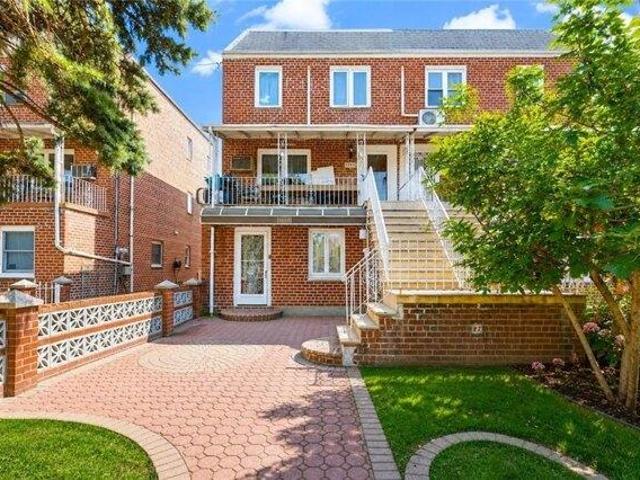House for sale in Arverne, New York