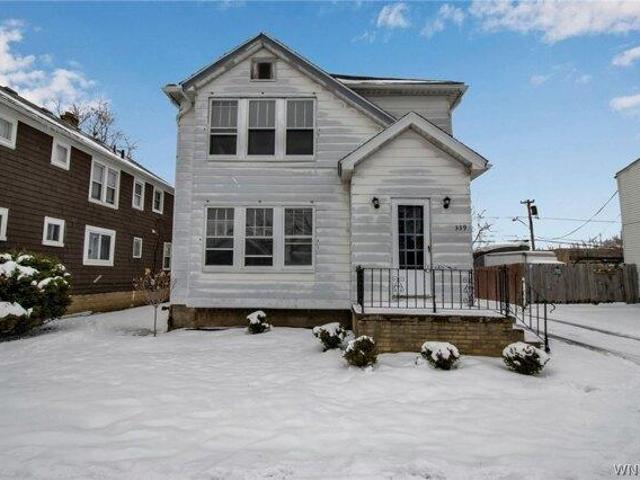 House for sale in East Amherst, New York