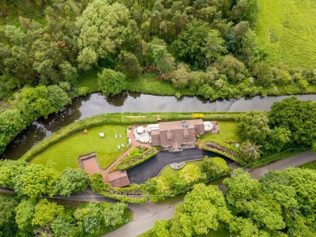 Bungalow for sale in Alderminster, Warwickshire