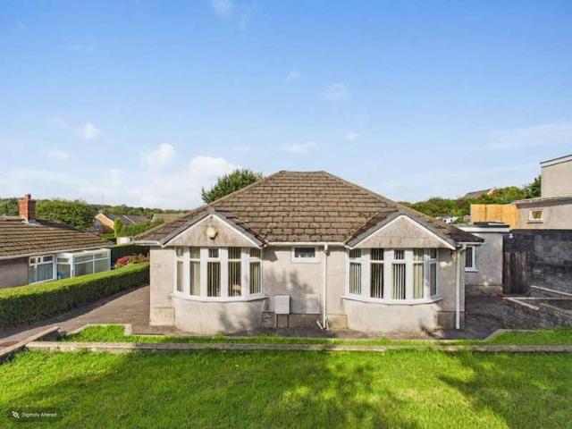 Bungalow for sale in Nangreaves, Wales
