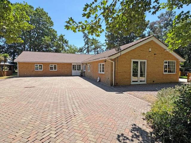 Bungalow for sale in Belleau, Lincolnshire