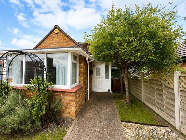 Bungalow for sale in St Mark's, Golden Valley