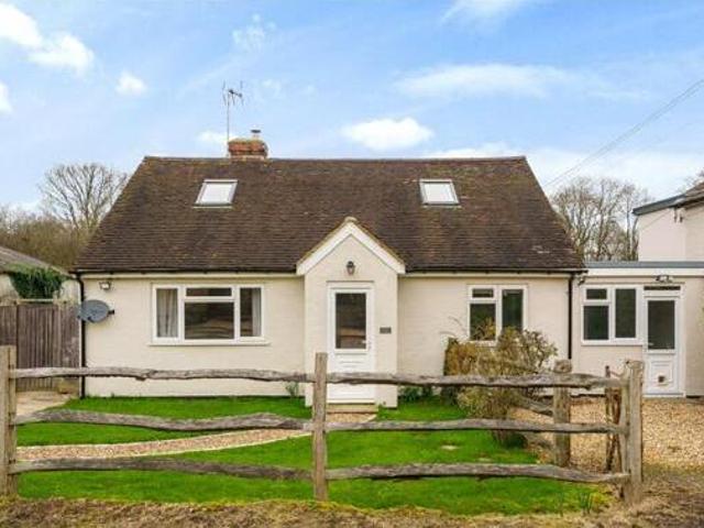 House for rent in Oxted, Hillview
