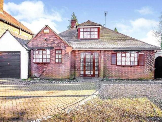 Bungalow for rent in North Watford