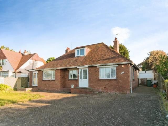 Bungalow for sale in Pebsham, Heathlands