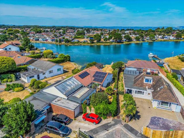 Bungalow for sale in Spring Vale, Hampshire