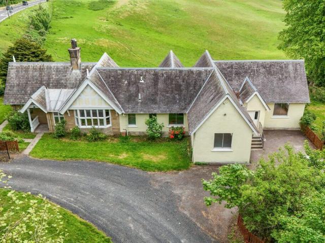 Bungalow for sale in Kingsknowes, Galashiels