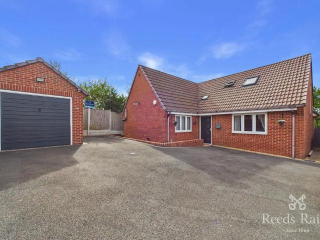 Bungalow for sale in Brackenfield, East Midlands