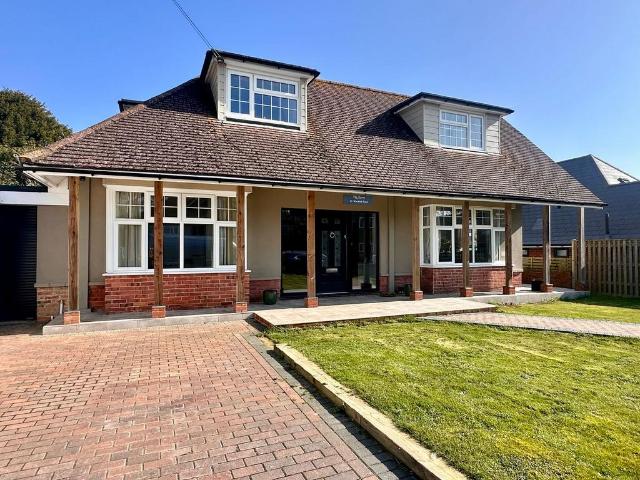 Bungalow for sale in Glenleigh Park, Heathlands