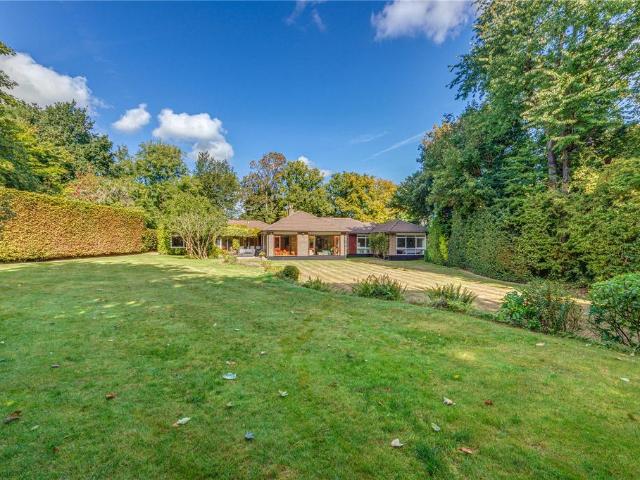 Bungalow for sale in Radlett, Hertfordshire