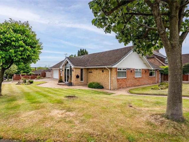 Bungalow for sale in Berry Hill, Potters Corner