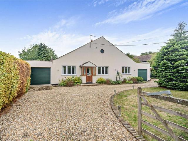 House for sale in Bucklebury, West Berkshire