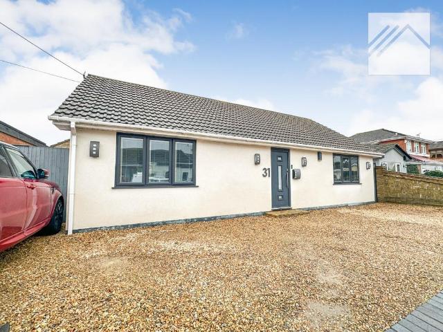 Bungalow for sale in Canvey Island
